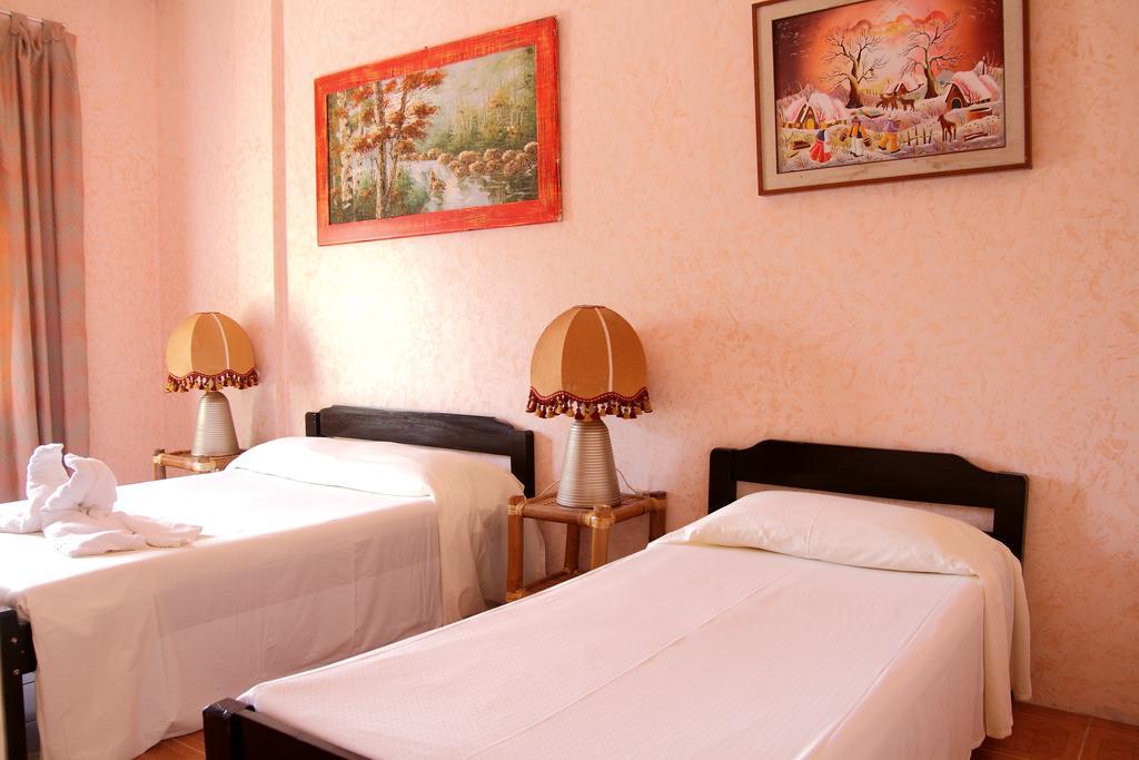 Le Palme Beach Resort Pandan Exterior foto